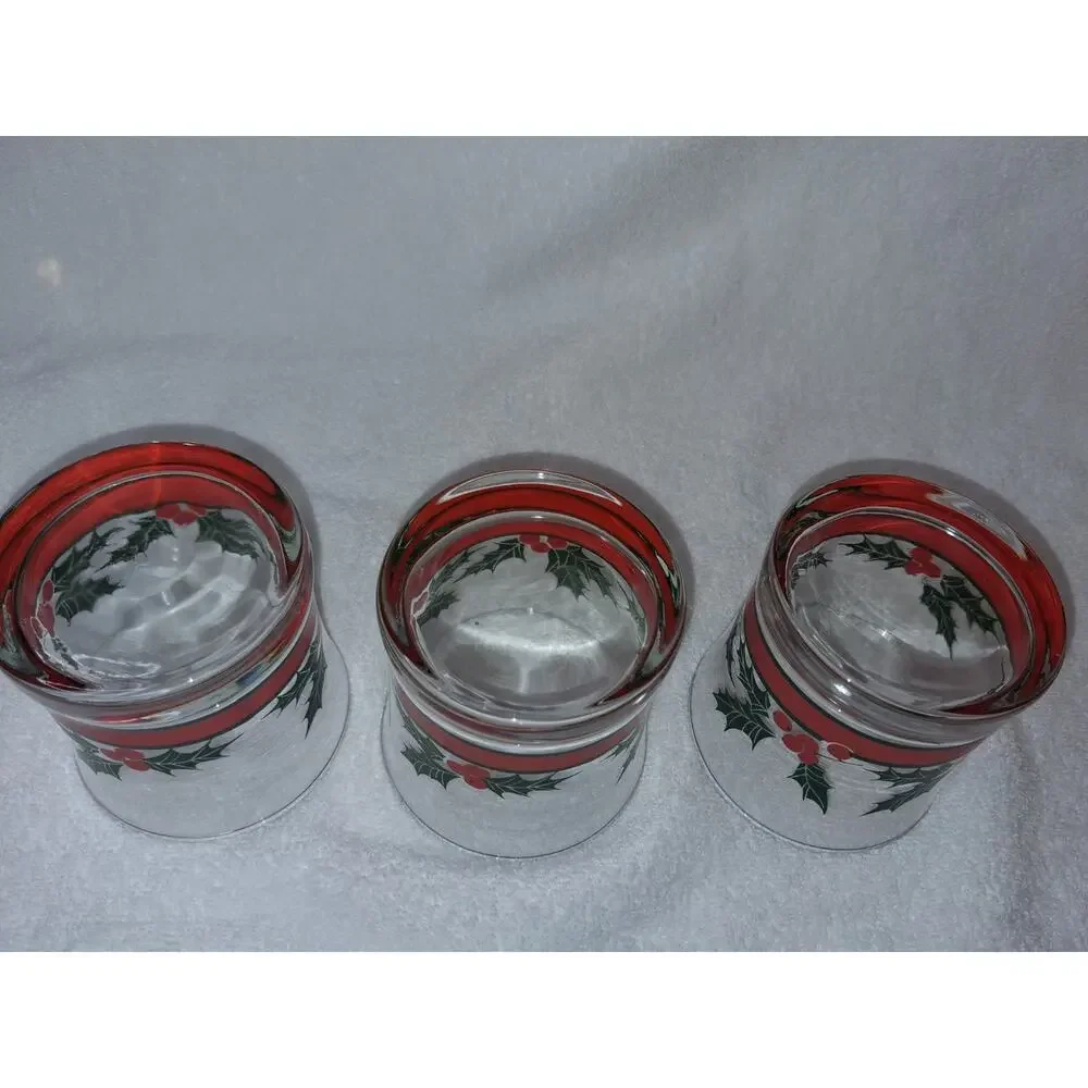 Christmas Glass cups - 3 Pieces.